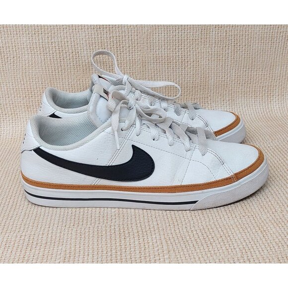 Nike Shoes Size 8 Court Legacy CU4150-102 White Casual Sneakers Comfort Insole - Picture 4 of 9